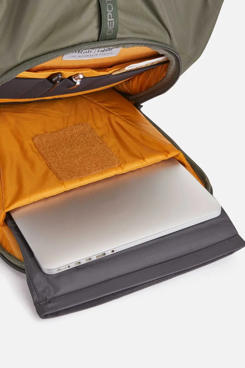 MOCHILA DE DÍA DEPOT 18L