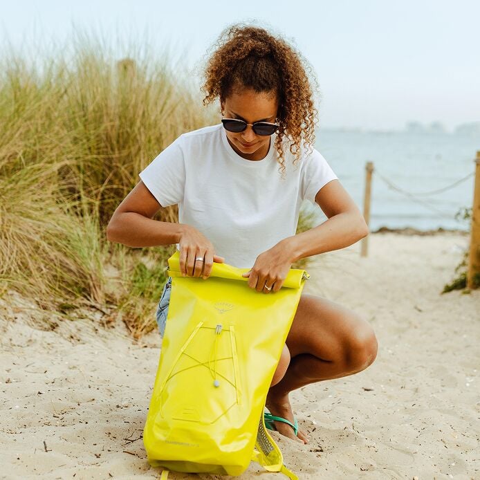 TRANSPORTER ROLL TOP WP 18 LEMONGRASS YELLOW