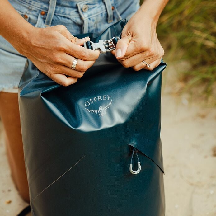 TRANSPORTER ROLL TOP WP 25 NIGHT JUNGLE BLUE