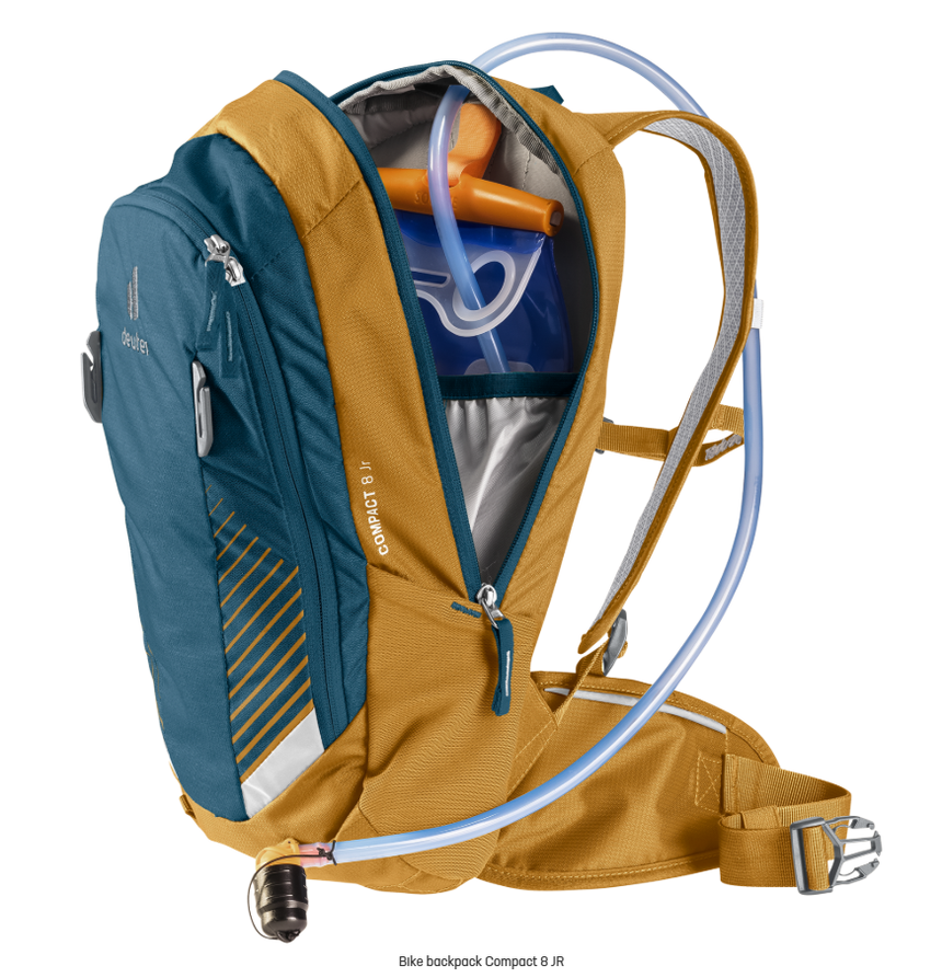COMPACT 8 JR
