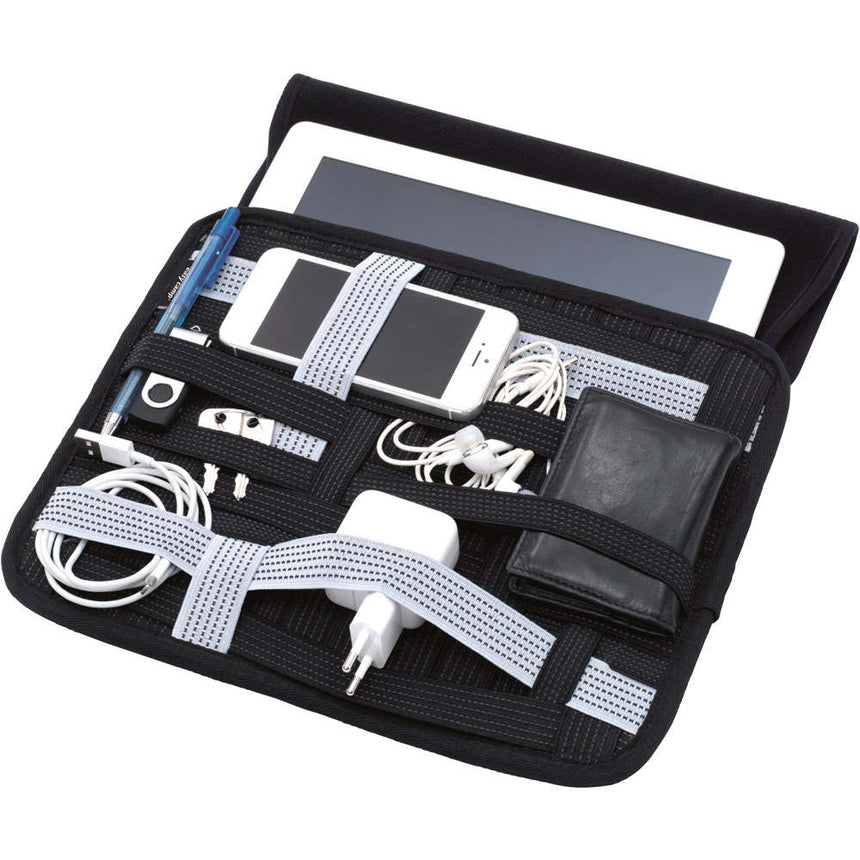 GADGET ORGANIZER W/TABLET COVER